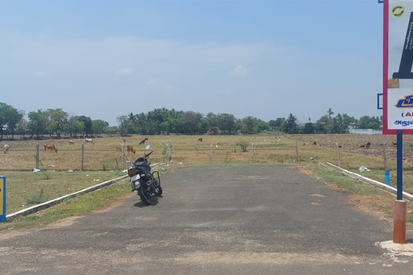 Plot for Sale in East Gate, Near Galaxy School, Thanjavur